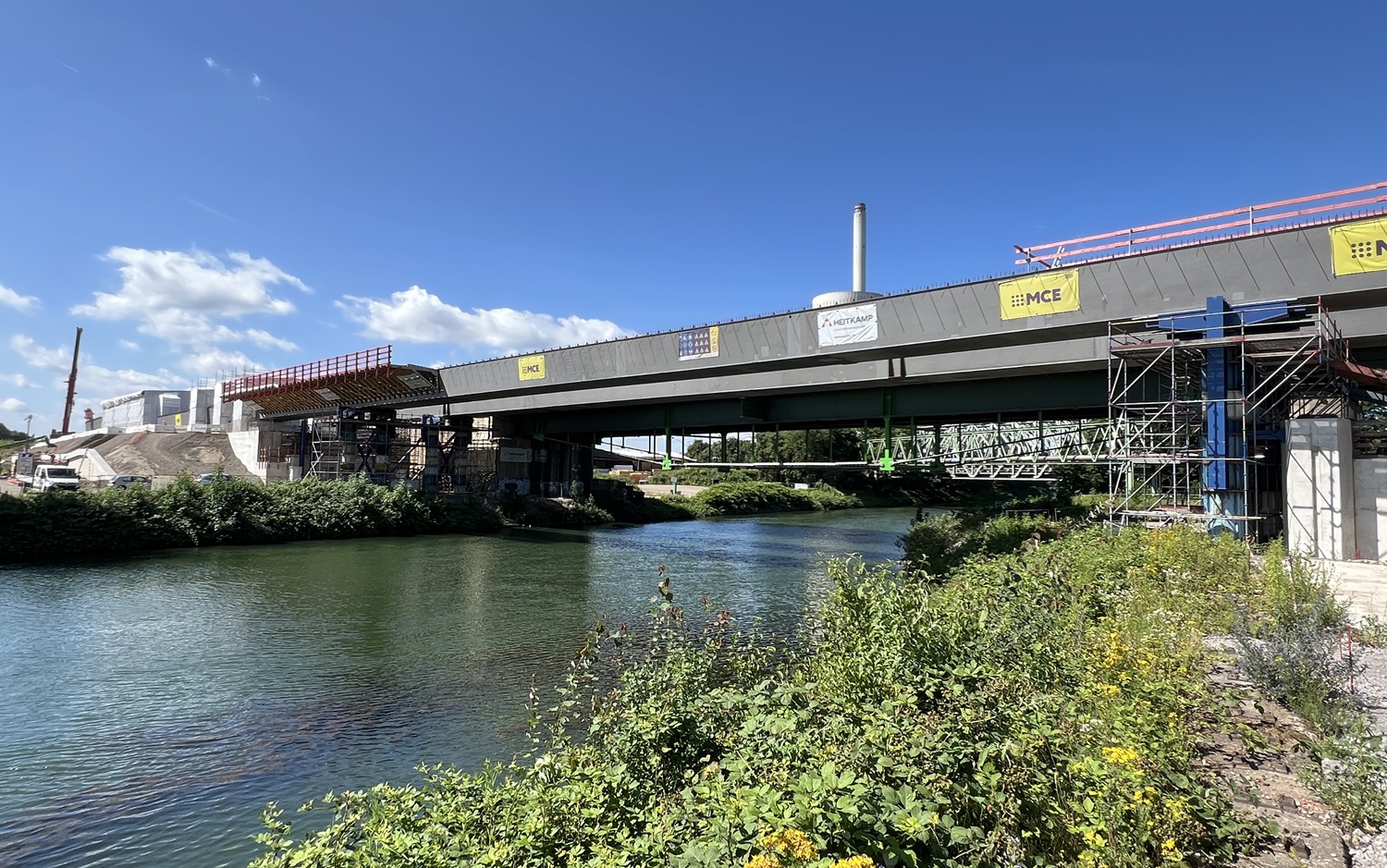 Erster bundesweiter „Tag der Autobahn“ in Westfalen