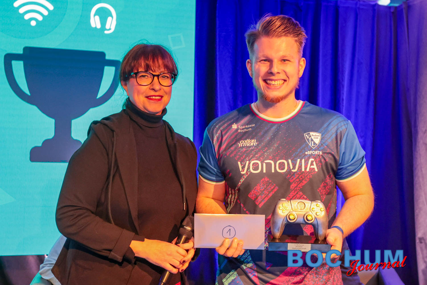 „Level up! Gaming in Bochum“ – Digitale Spielkultur im Ruhrstadion