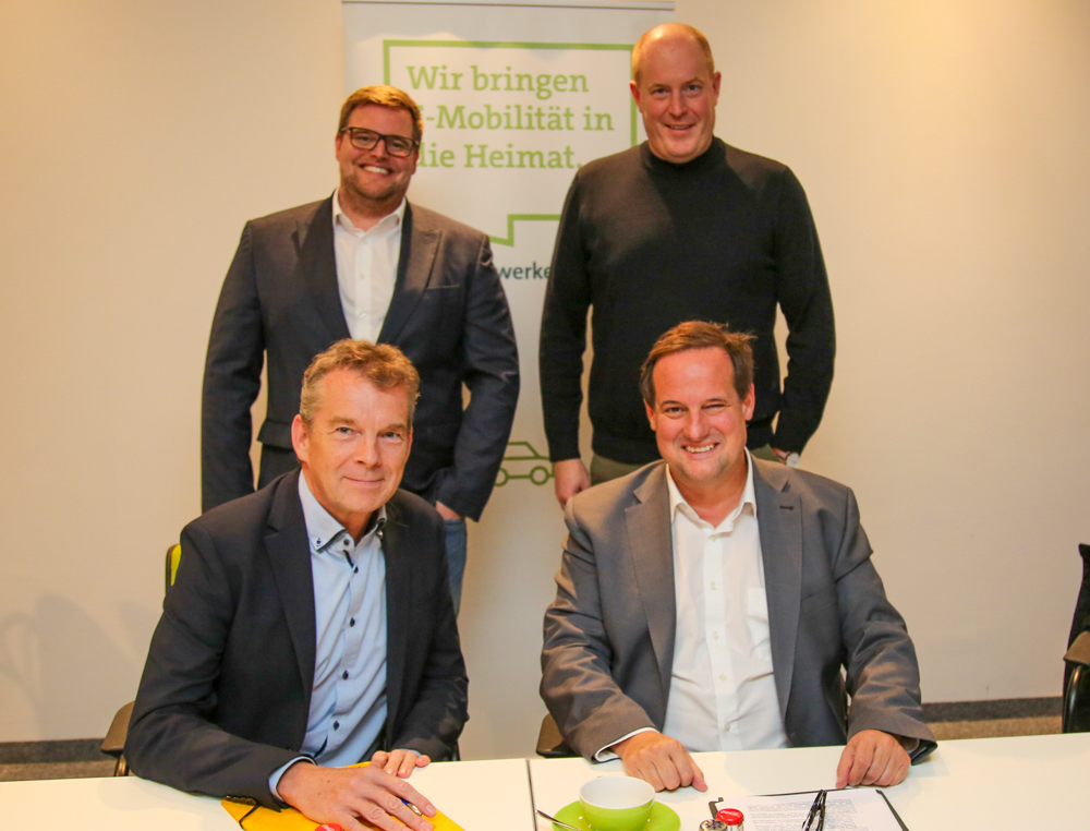 Tim König, Rainer Timmreck, Fabian Tigges, Thorsten Schick, 04.11 (5) Iserlohn prüft Fördermittel für Schwimm- und Eissportanlage