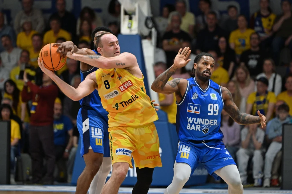 Foto : Michael Scheuermann ( Honorarpflichtig )
2. Basketball Bundesliga Pro A Saison 2025/2026
Phönix Hagen - HARKO Merlins Grailsheim 90 : 93
Ischelandhalle Hagen 25.04.2026