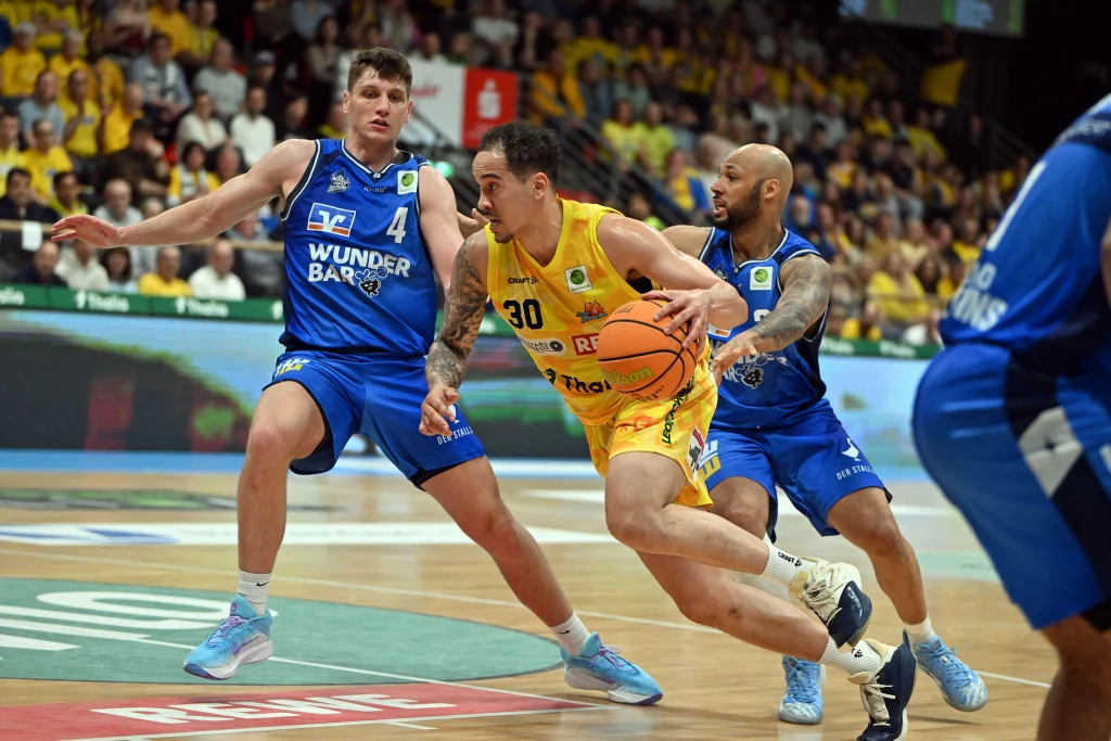 Foto : Michael Scheuermann ( Honorarpflichtig )
2. Basketball Bundesliga Pro A Saison 2025/2026
Phönix Hagen - HARKO Merlins Grailsheim 90 : 93
Ischelandhalle Hagen 25.04.2026
