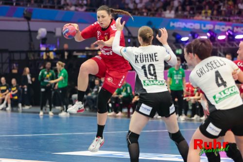 SES MONGER20251204-81